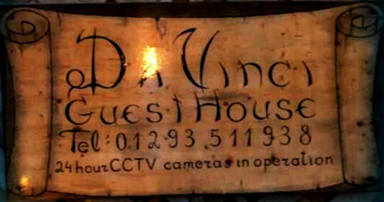 Da Vinci Guest House & Guest Parking, A Real Gem Crawley (West Sussex) Exterior foto